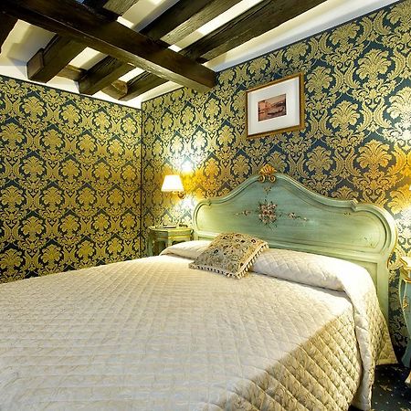 Ca' Della Loggia Bed & Breakfast Venice Exterior photo